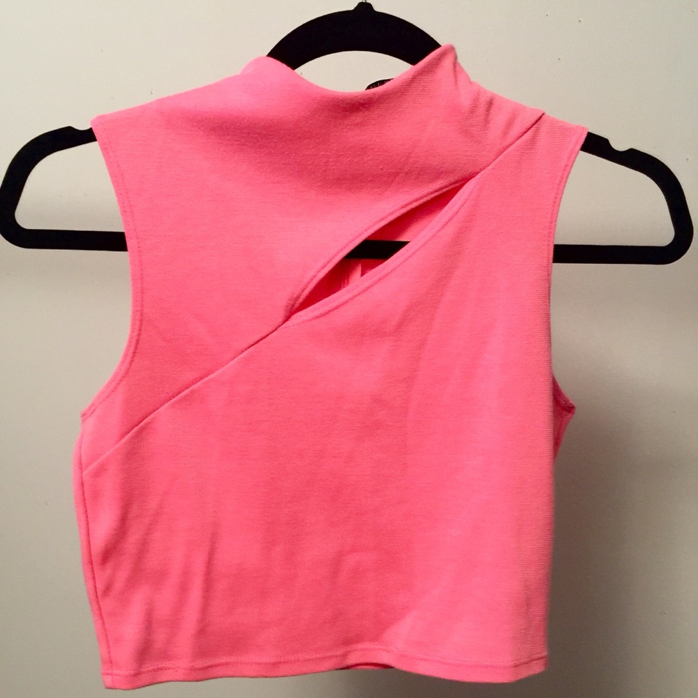 Guess Crop Top
